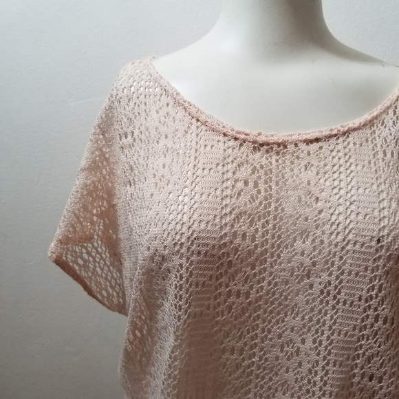 Vintage Crocheted Blouse from U - Picture 3 of 7